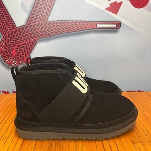 Uggs Classic Nemuel 2 “Black” Kids Size 4 / Women’s Size 6 NEW